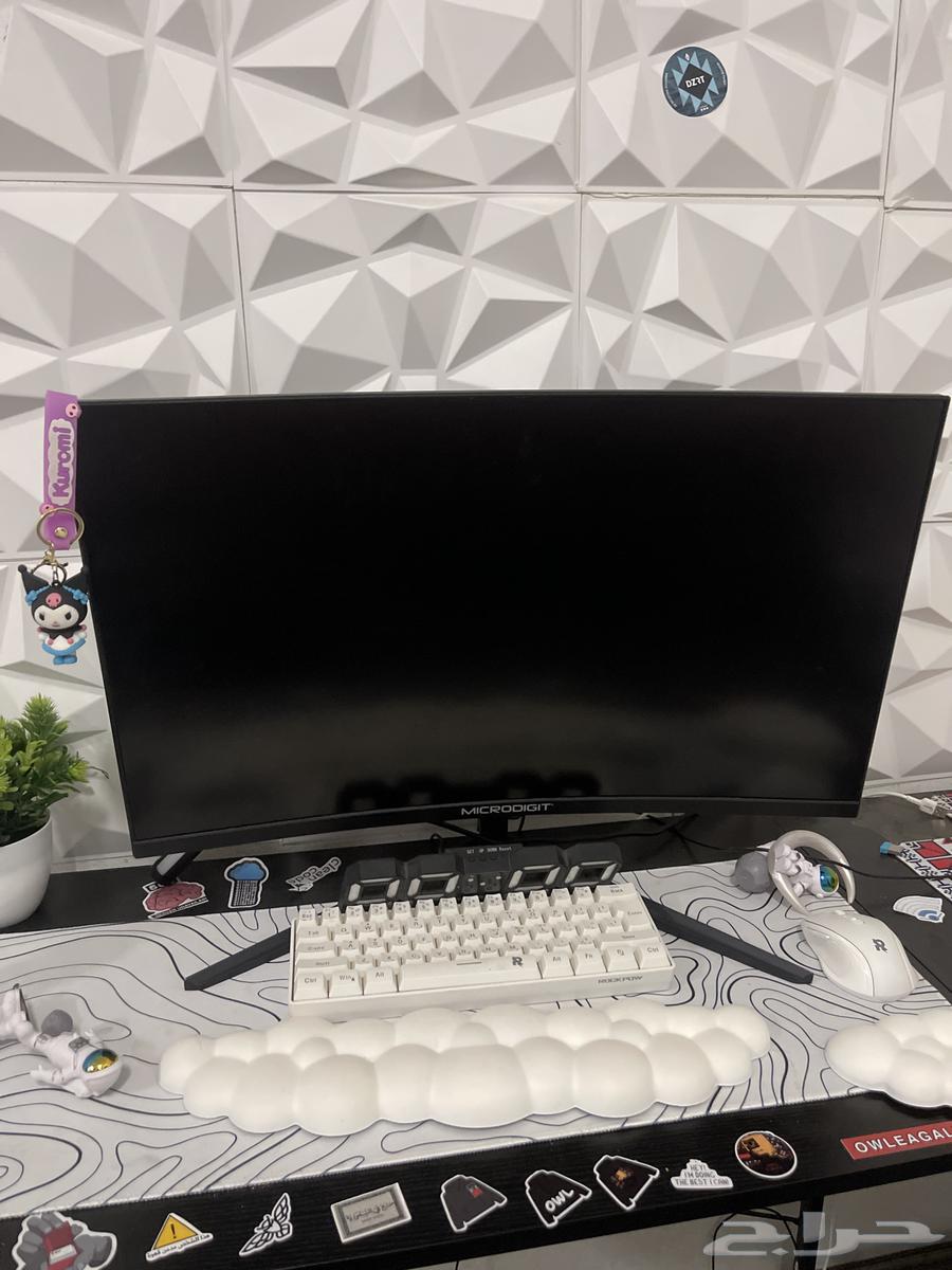 شاشة بي سي جديده لبيع64499297821825110