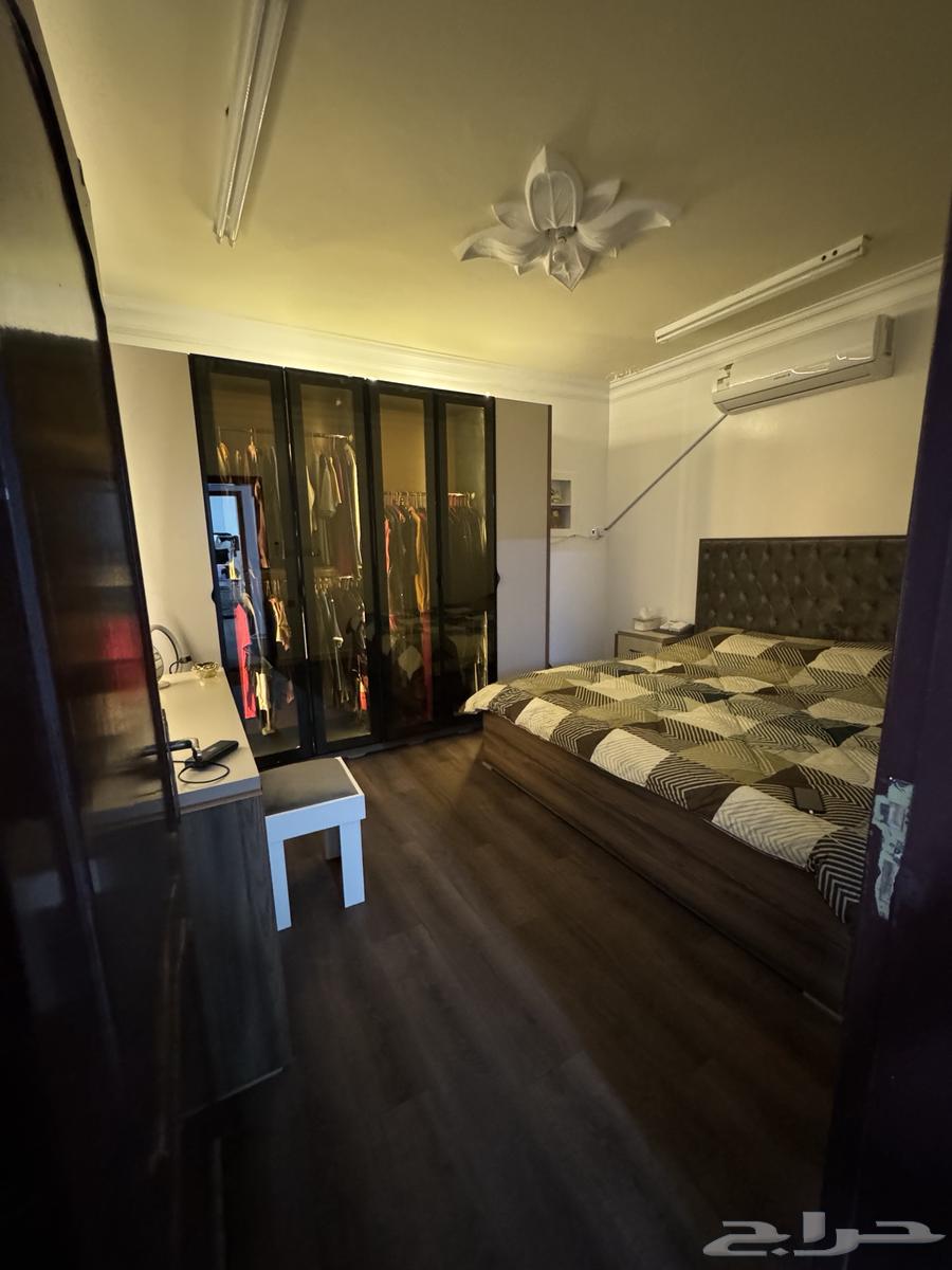 غرفة نوم شبه جديده64498382310915110
