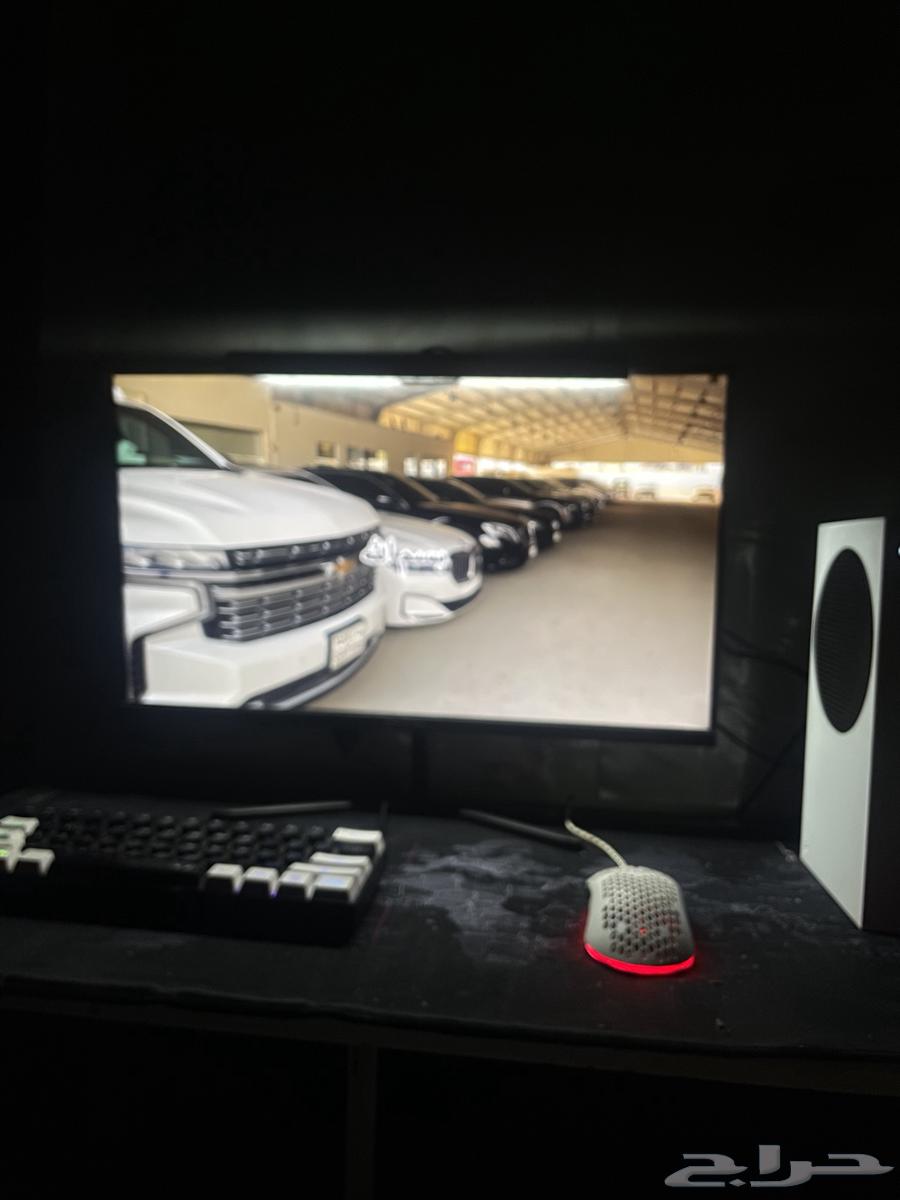 شاشه من شاركس جديده بكرتونها64678451449474113