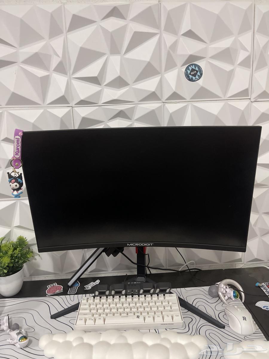 شاشة بي سي جديده لبيع64499297821825113