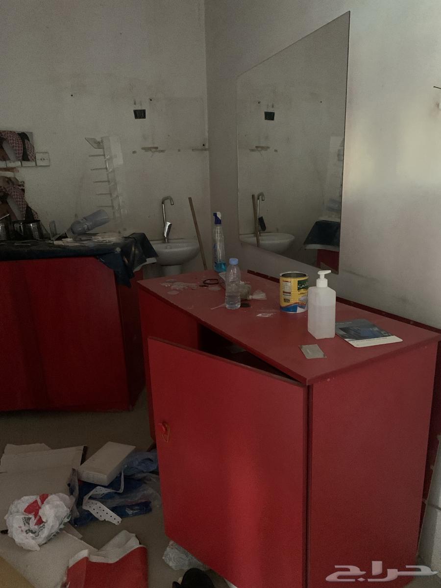 ديكور محل بصريات كامل شبه جديد64499870119169110