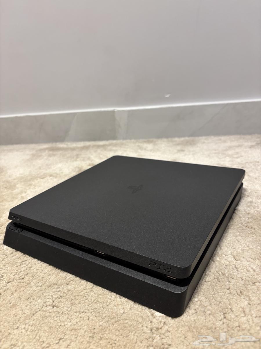 السلام عليكم سوني 4 نظيف مع 2 شريط Call Of Duty السعر 60064499605509506110