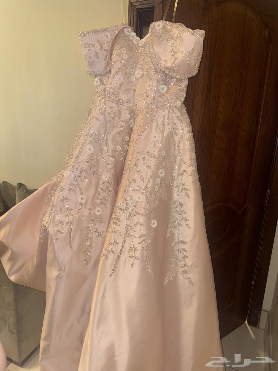 فستان للبيع سعر الشراء 1000 سعر البيع 500 مافيه غلطه64495200369282112