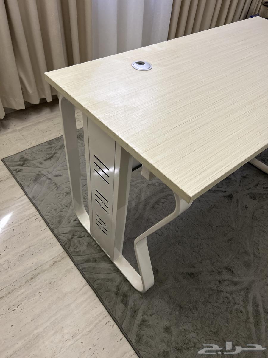 Study desk64498326485635111