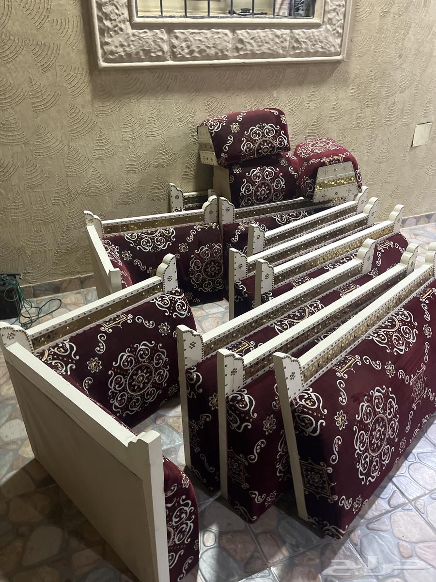 Supports with 5 new racks, used for only four months64500270859905110