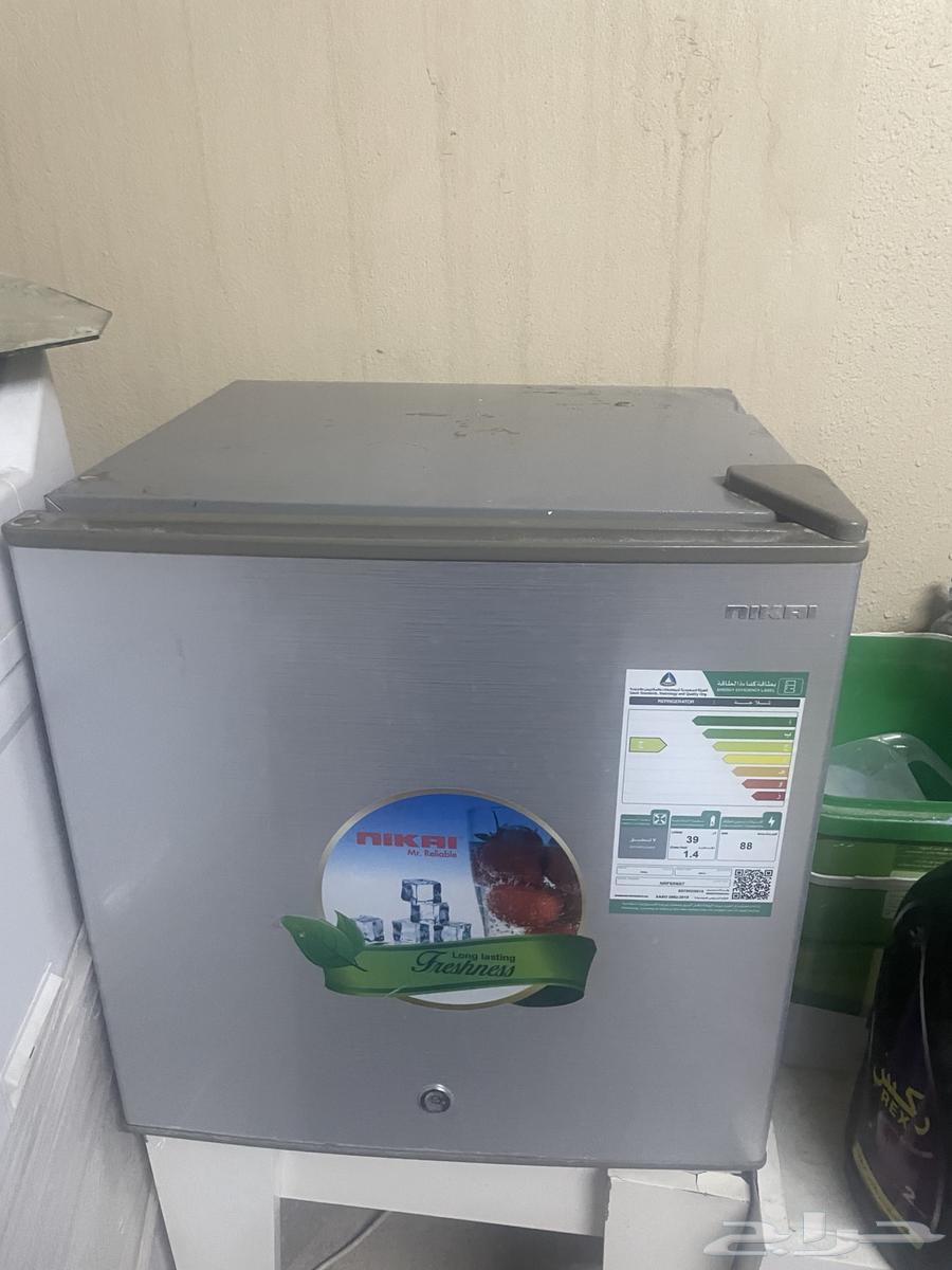 ثلاجه صغير شبه جديد. وشاشه كمبيوتر شبه جديد درجت أطفال64501395729027111