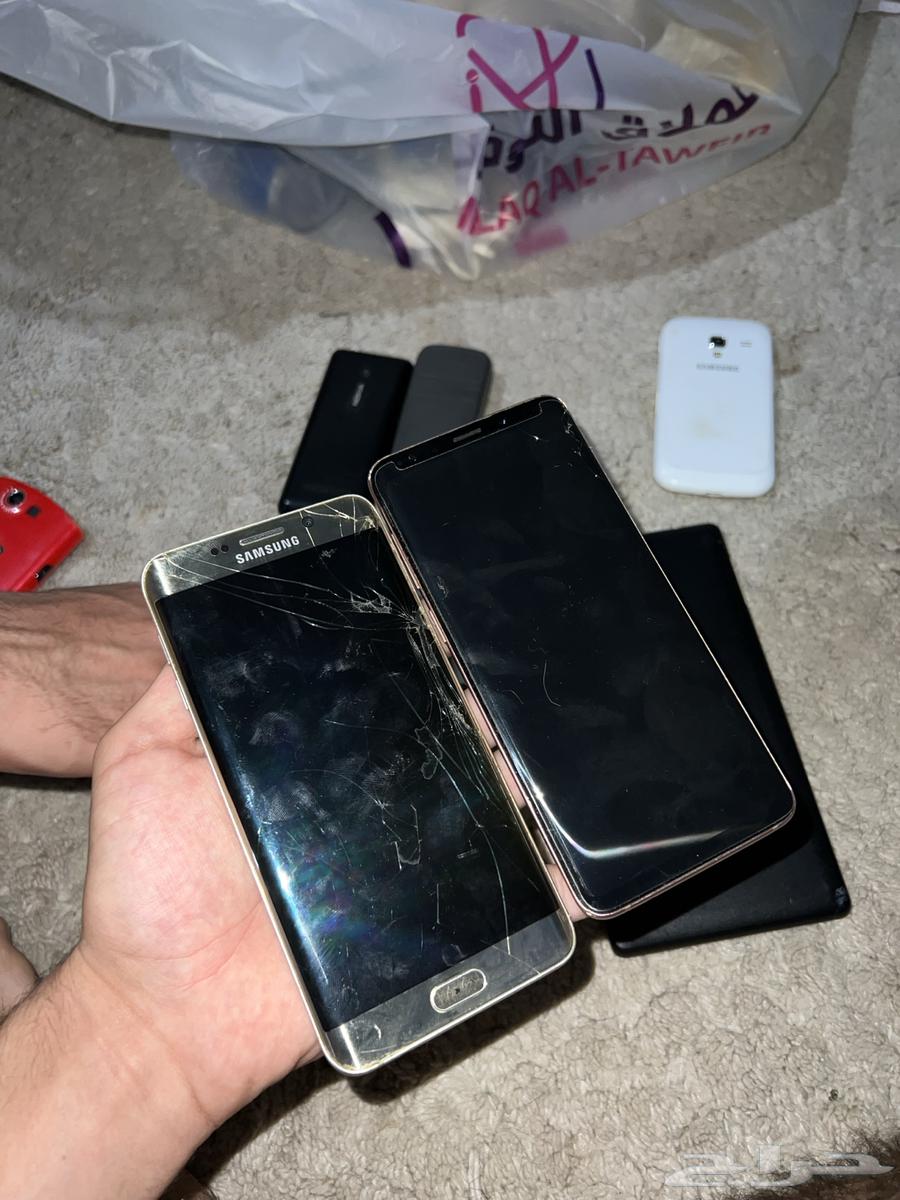 Mobile Phones and Internet Routers64499689544449113