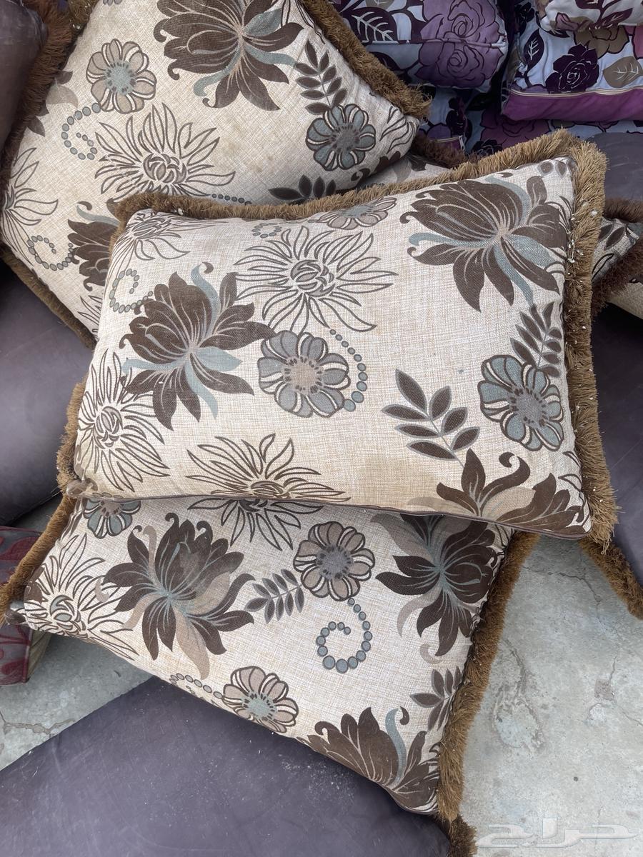 مسند للبيع64499159963011114