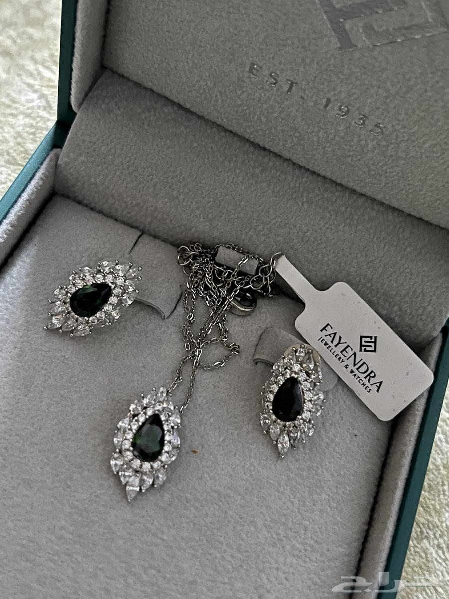 طقم ناعم من فايندرا64496681958914110