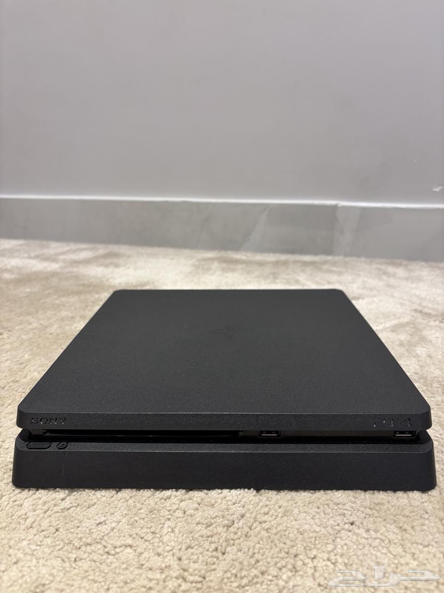 السلام عليكم سوني 4 نظيف مع 2 شريط Call Of Duty السعر 60064499605509506114