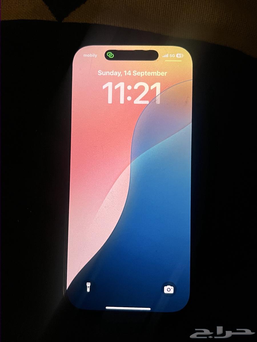 Used iPhone 16 Pro in excellent condition, only has a minor scratch on the back64502680040065112