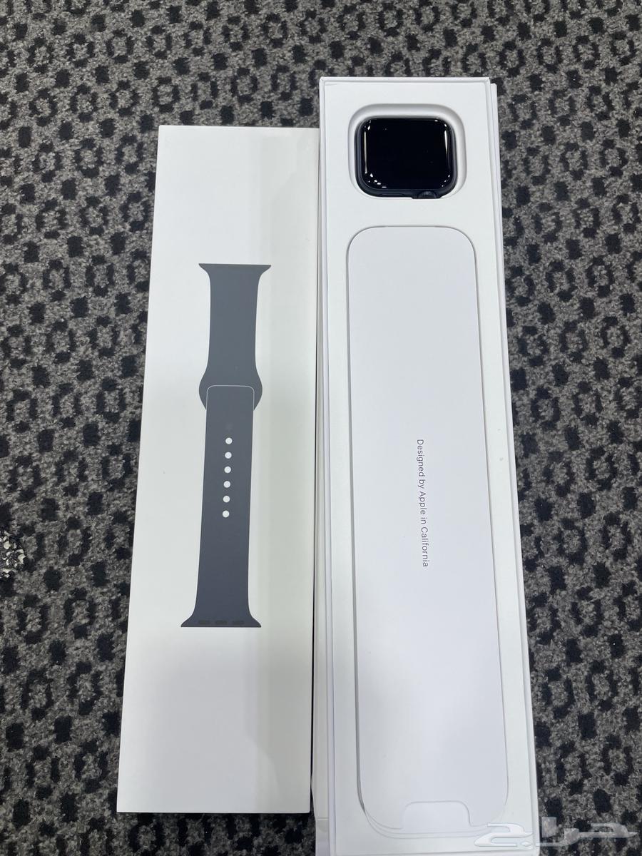 ساعه ابل جديده64502584051201110