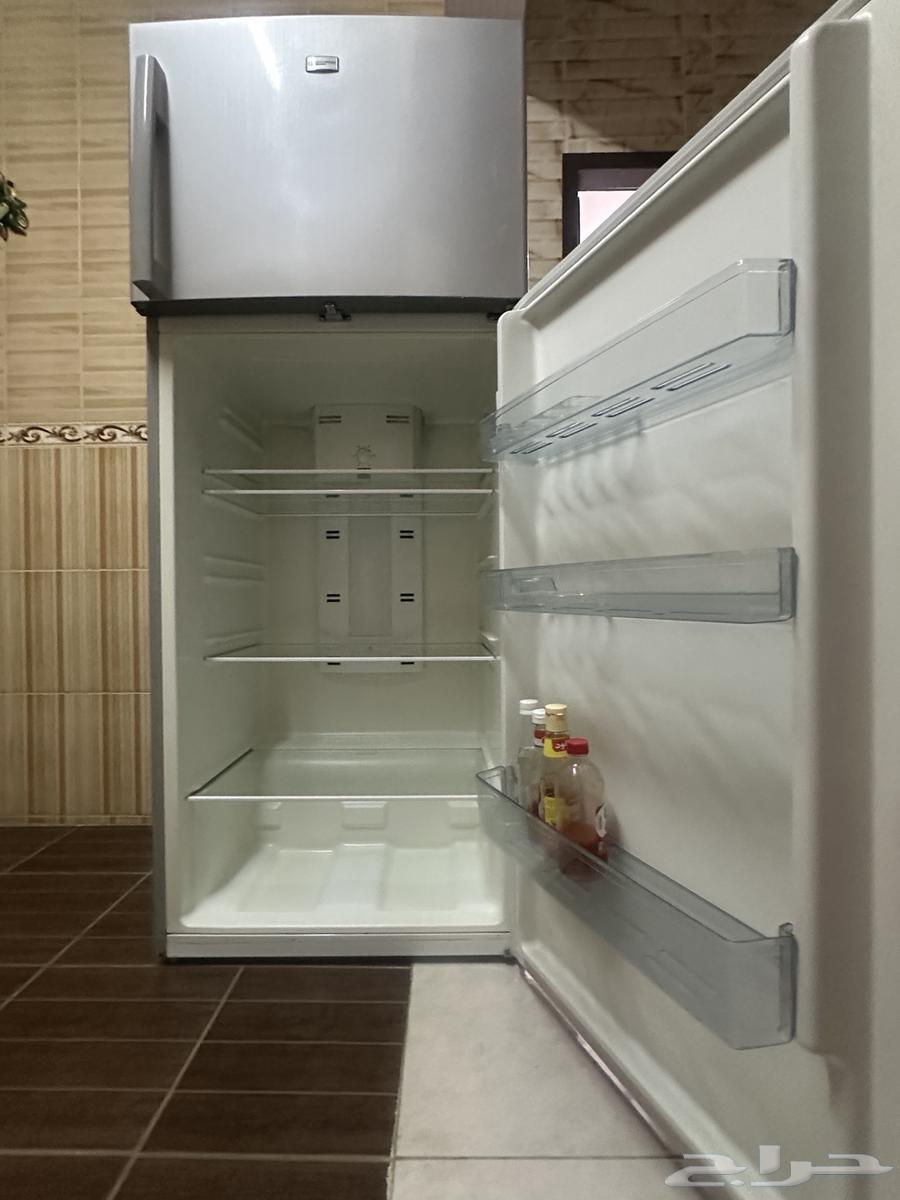 ثلاجة بنش مارك64501843756417110