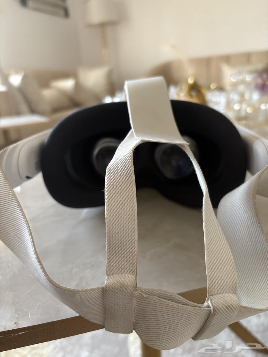 VR Qu364500699871746112