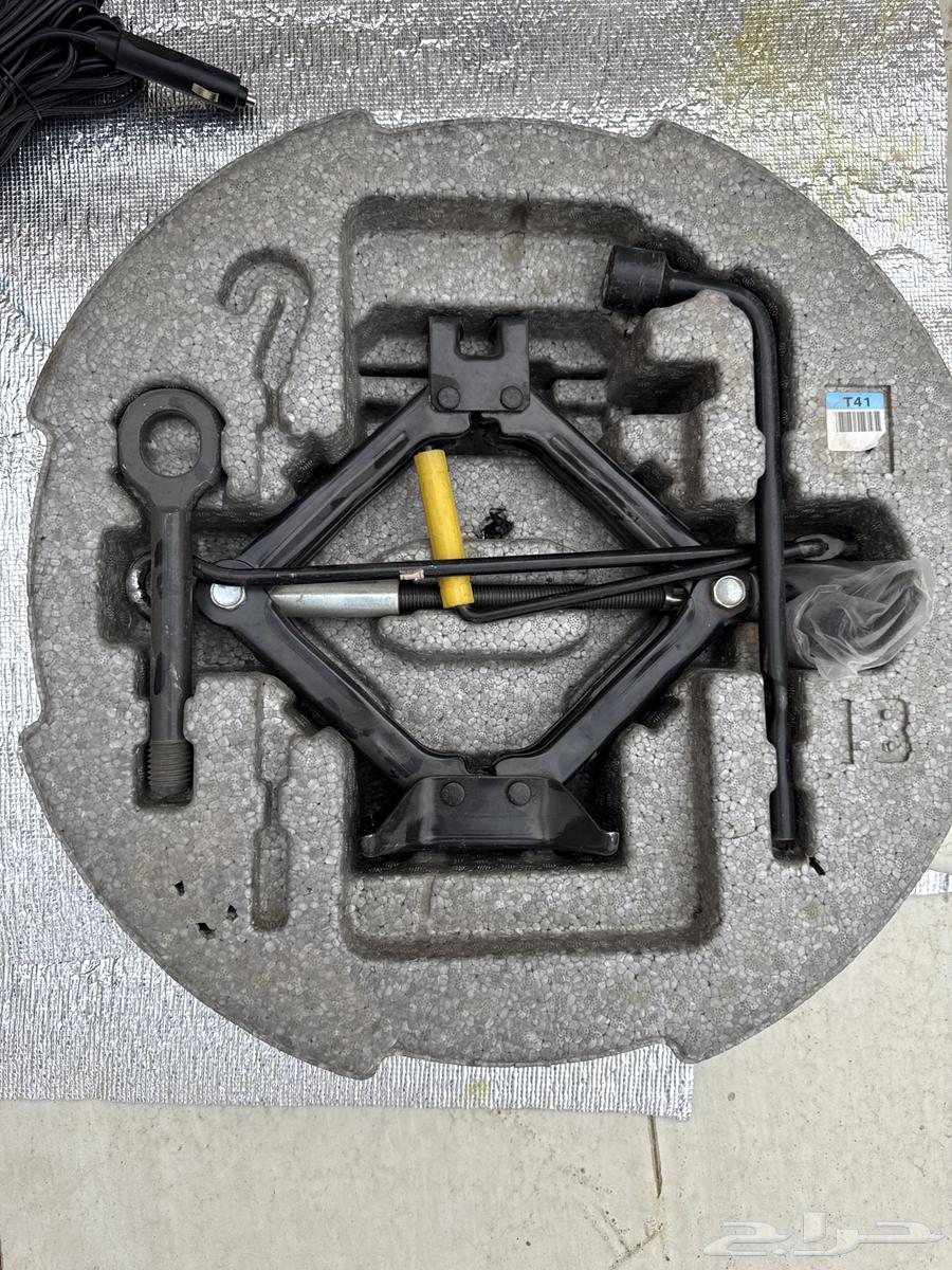 مجموعة اثاث للبيع64498673850755111