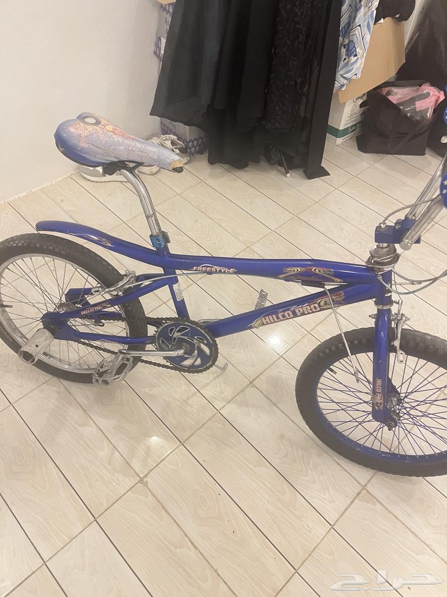 دراجة كوبرا مقاس 20 لون زرقاء أبغى فيها 170 ريال أو 16064501788945410111