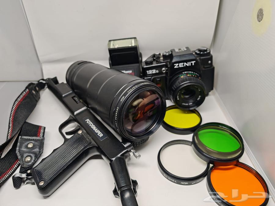 Own a piece of photographic history: the original Zenit 122 camera64500630142081110