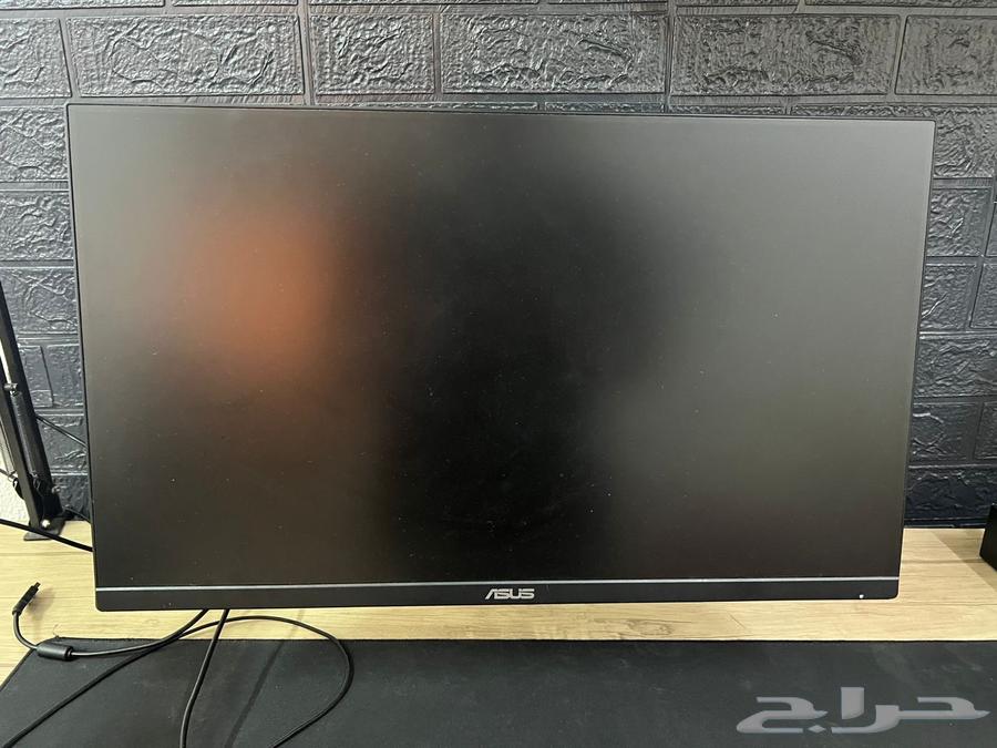 A new computer monitor and some entertainment accessories64497924777091111