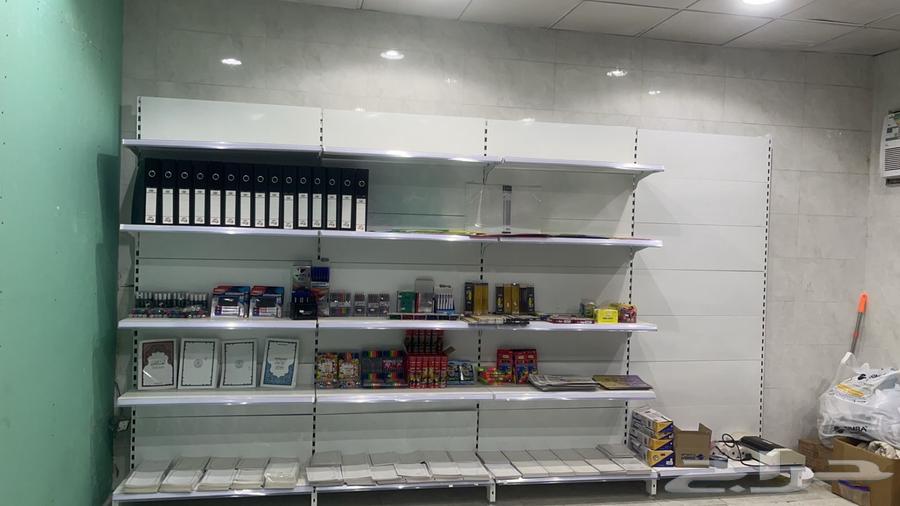 مجموعة قرطاسيه للبيع مع كاشير والارفف64501952230401111