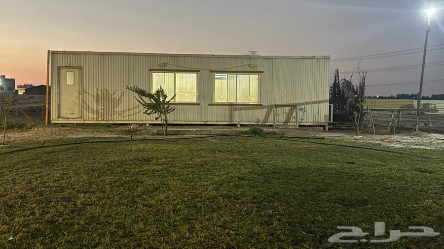 اسطبل متكامل للبيع64500201518465110