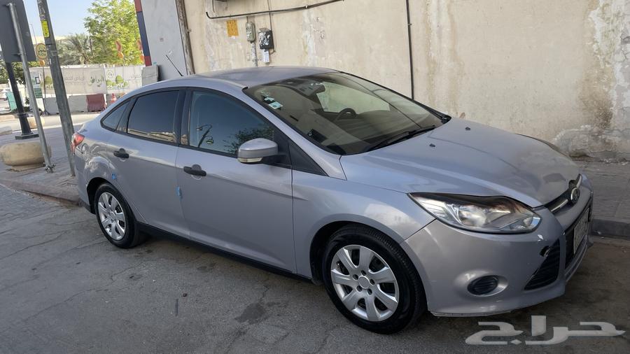 سيارة فورد فوكس 2012 للبيع64673620340353110