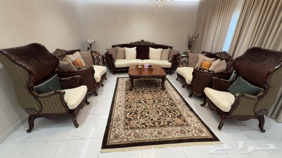 كنب كلاسيك موديل اوروبي للبيع64496848238081111