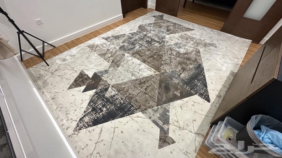 Modern used carpet for sale, size 3X464502734697089114