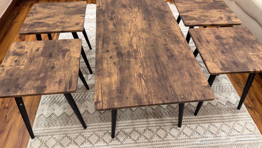 طاوله مع اربع طاولات خدمة64499786845955111