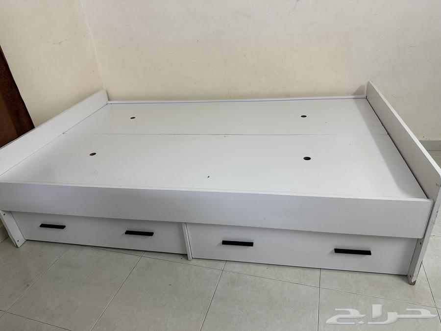 سرير نفر ونص مستعمل نظيف64497979302787113