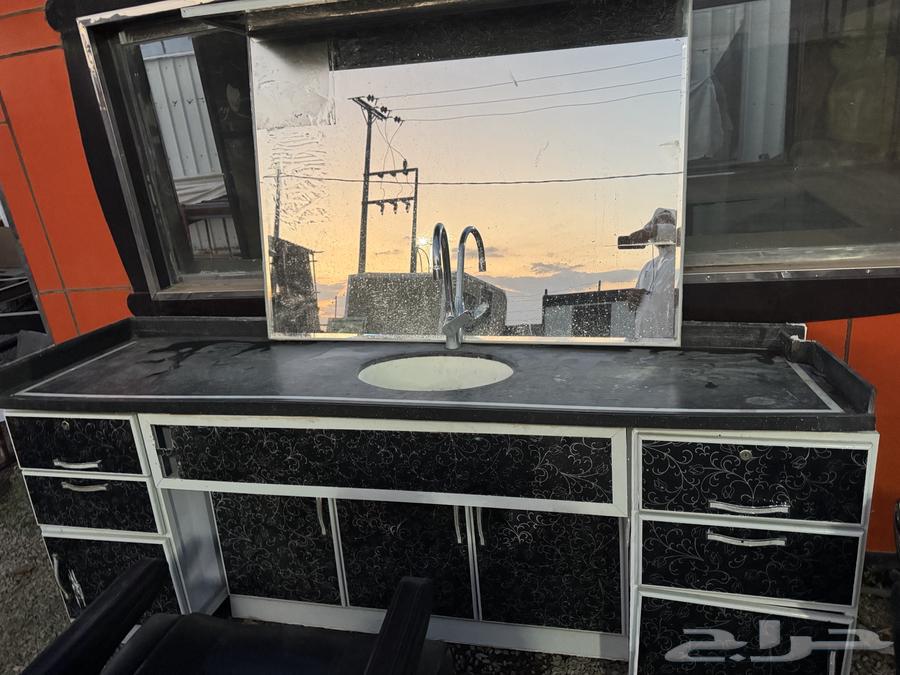 خمس كراسي صالون حلاقه مع الديكور الالمنيوم مع كرسي غسيل شعر64495145684482114