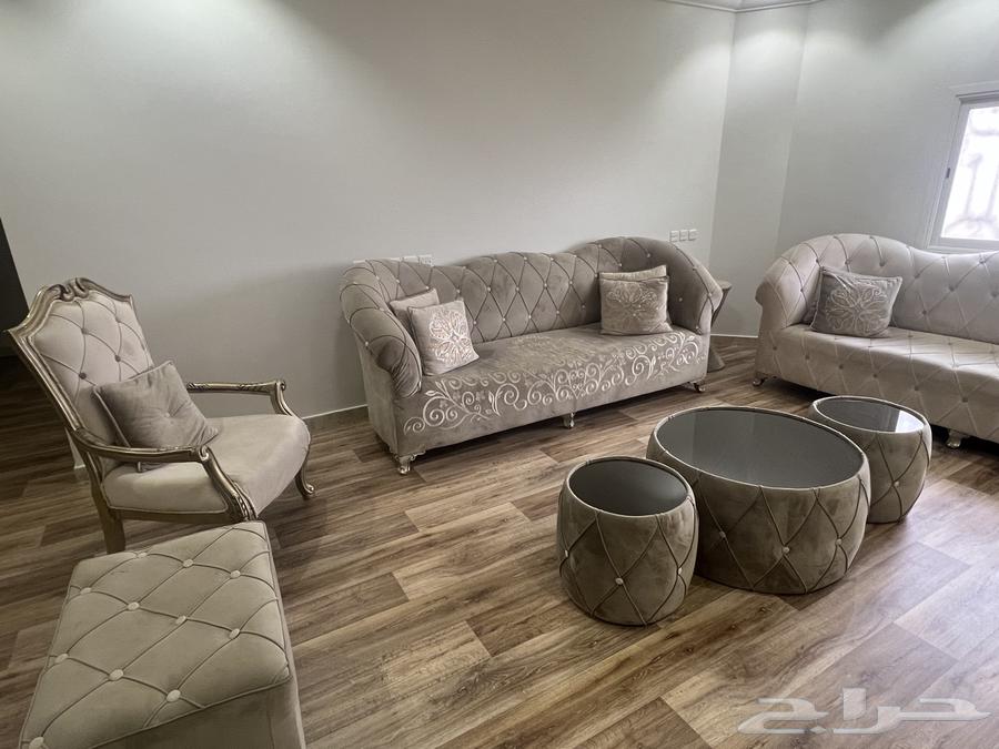 كنب مستعمل نظيف للبيع64497675703553112