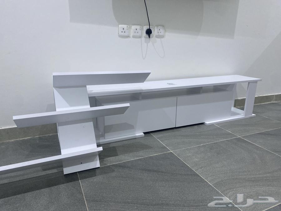 طاولة تلفزيون من هوم بوكس جديدة64498938017026111
