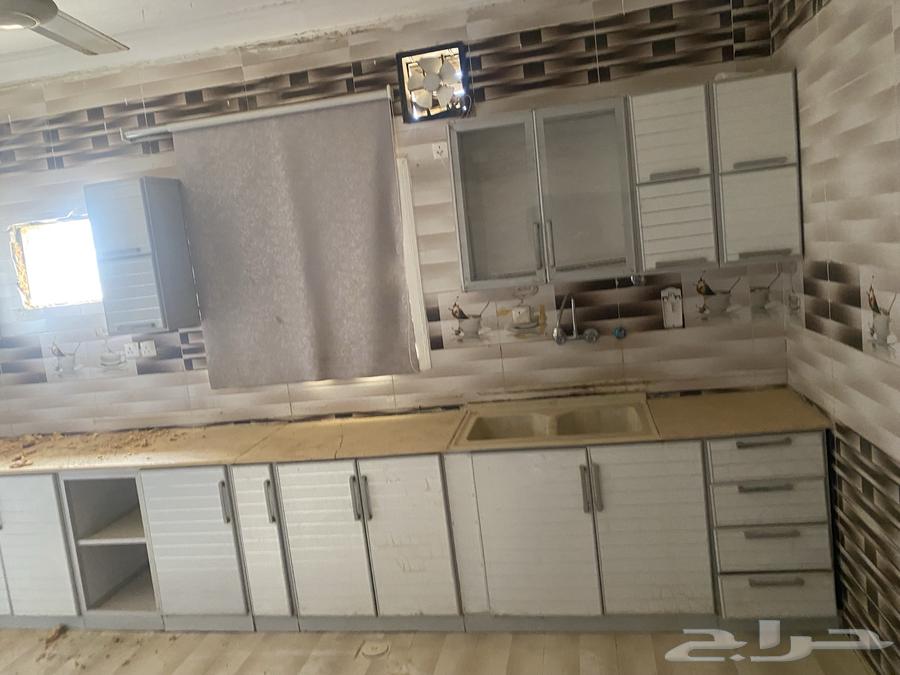 دولاب مطبخ حاله جيده64499633525889111