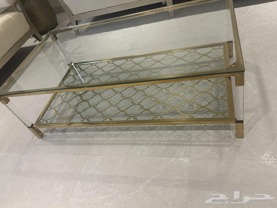 Guest Room Table64498660328833111