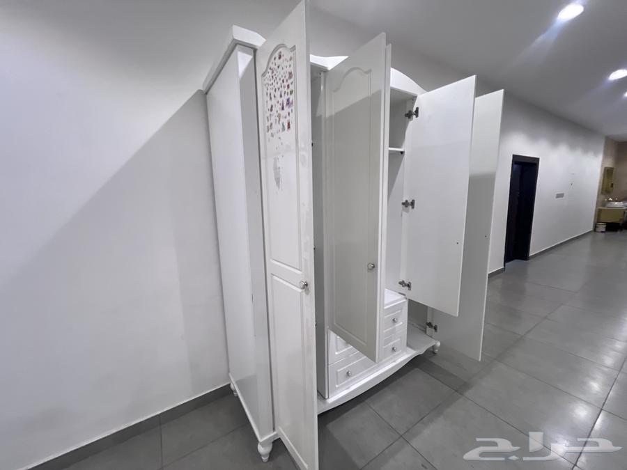 دولاب فخم من هوم سنتر64496323384578110