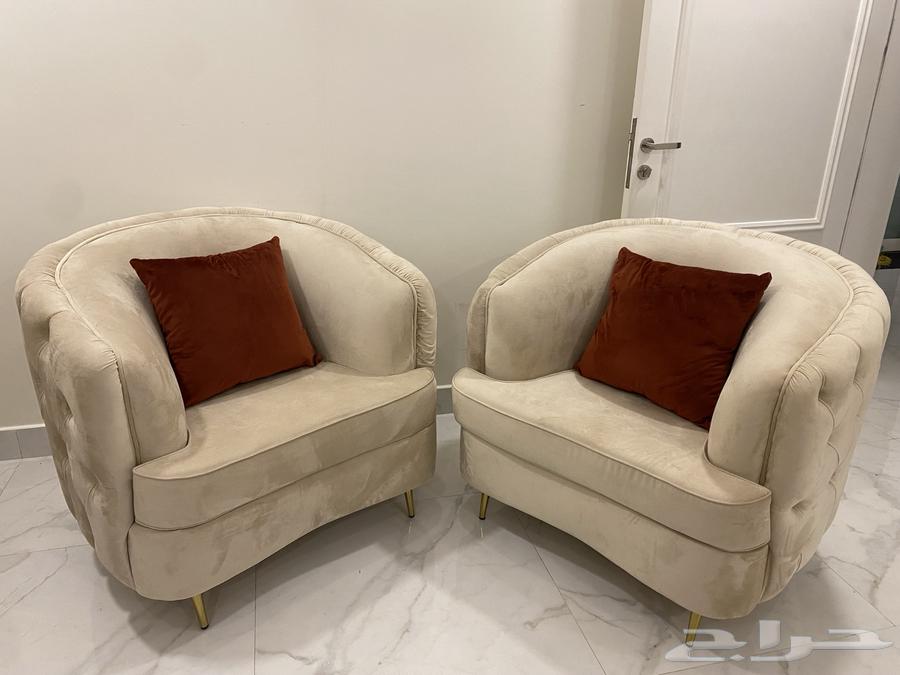 New sofa, never used, reason for sale is that the council space is smaller64502666465539110