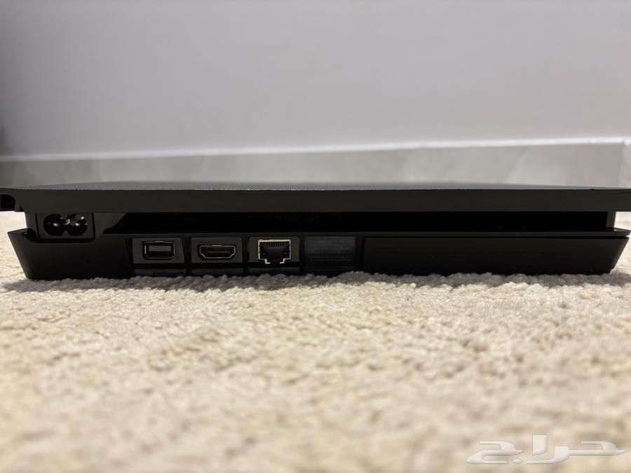 السلام عليكم سوني 4 نظيف مع 2 شريط Call Of Duty السعر 60064499605509506111