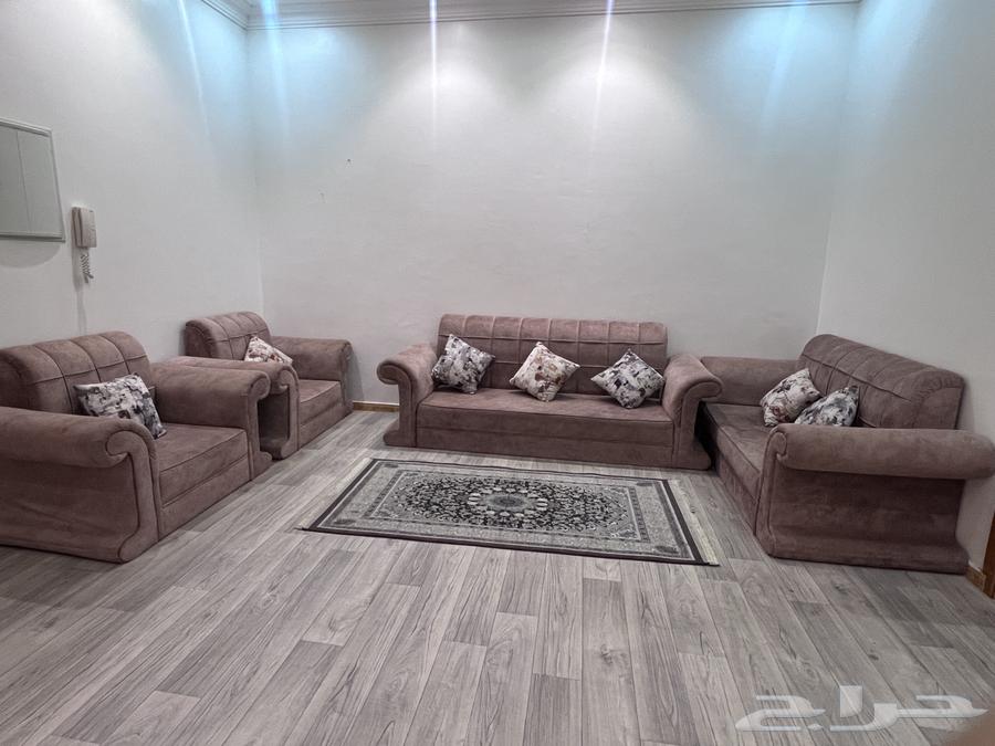 كنب مستعمل للبيع64501451178498110