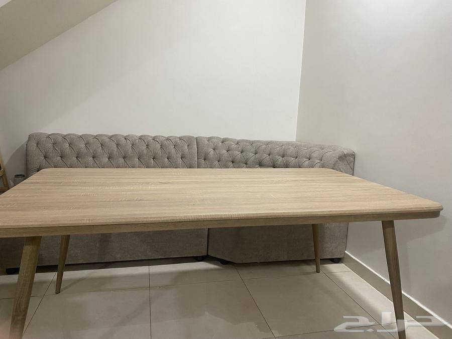 Dining table64502487755777111