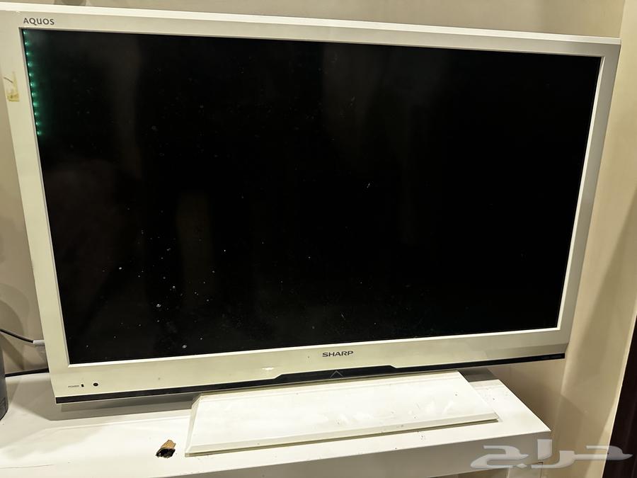 شاشة من شركة Sharp 32 بوصه64501174329475110