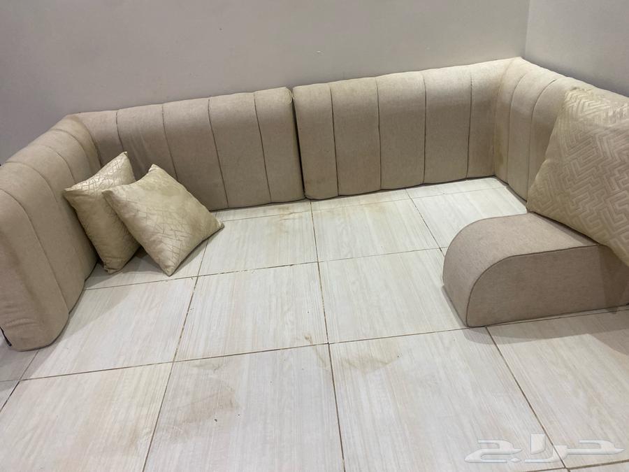 مساند ظهر 4 4 للبيع بسعر 800ريال64499911876610110