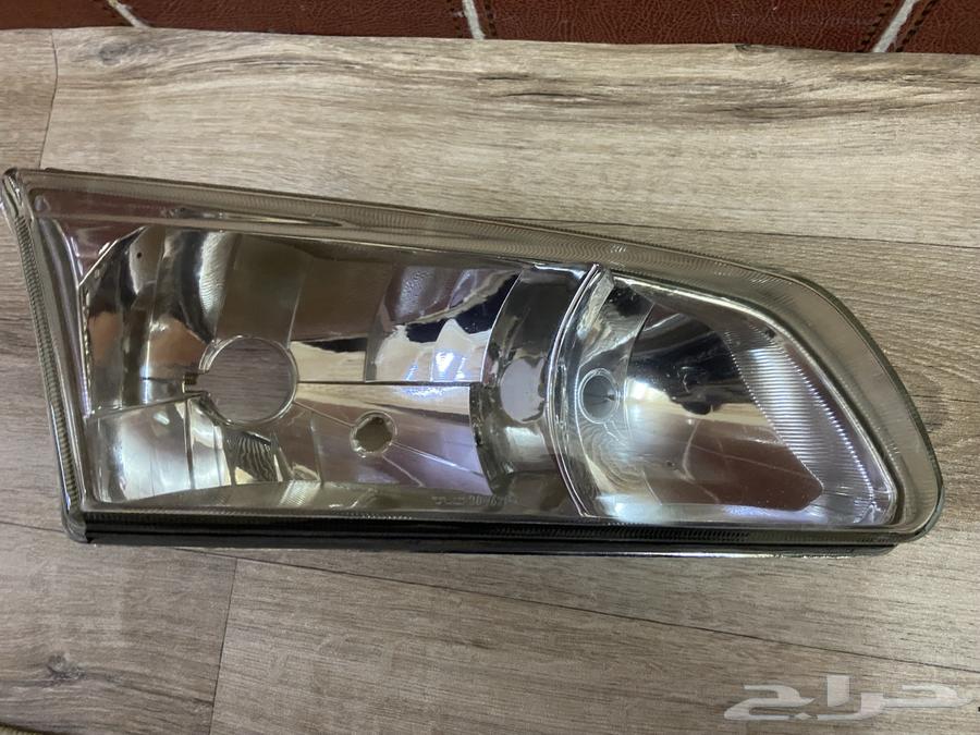 قزازه حقت الشمعه الي في اليمين نضيفه مافيه ولا ملحضت64683798482434110