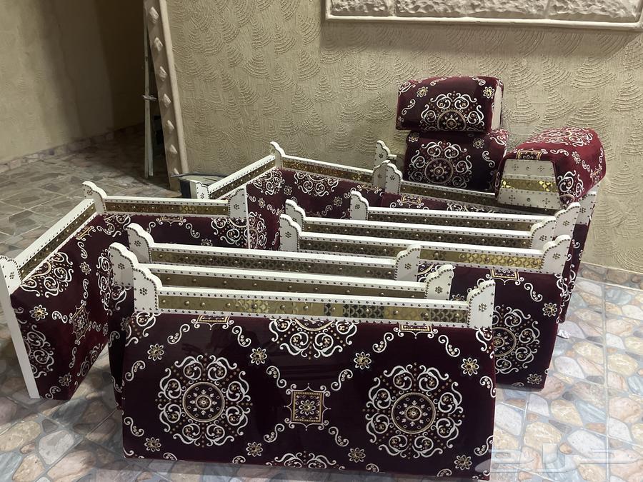 Supports with 5 new racks, used for only four months64500270859905111