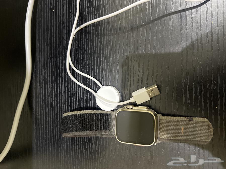 ساعة شبيهه لأبل64496105272705110