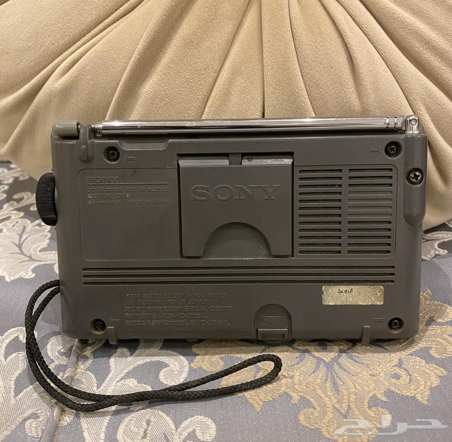 Old Sony Radio, Japanese Made, Clean Condition and Working64501539573378111