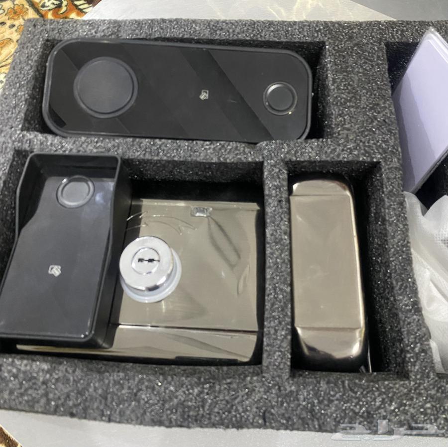 كالون أكتروني يعمل على الكهرباء والبطاريه يفتح بالجوال64501381719169110