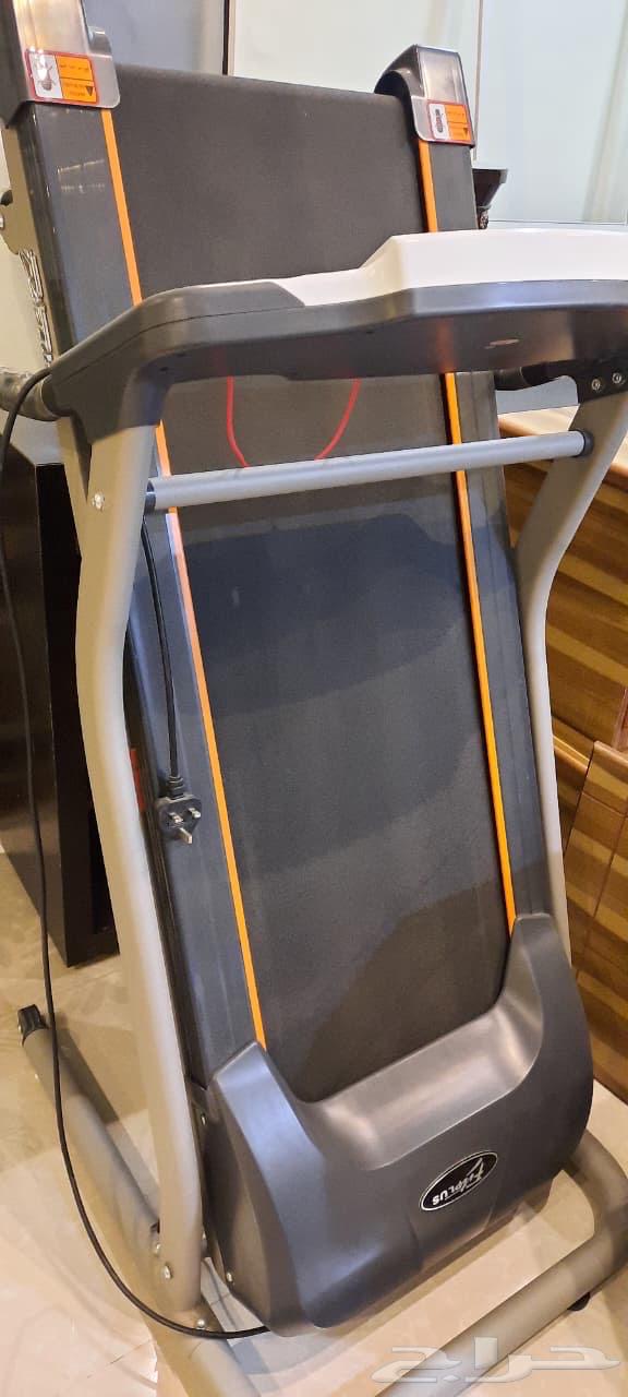 سير رياضي مستعمل ايام قلبله جديد64498909976962112