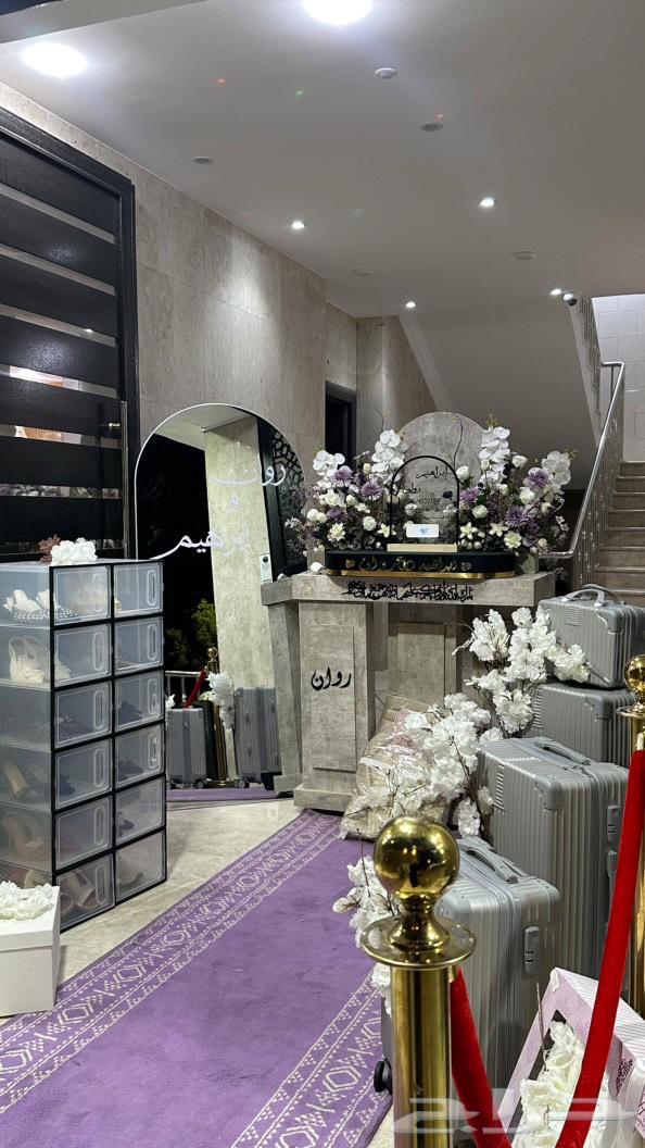 عربية ملكة   طاولة ملكة   شنط دبش للبيع64498340524673113