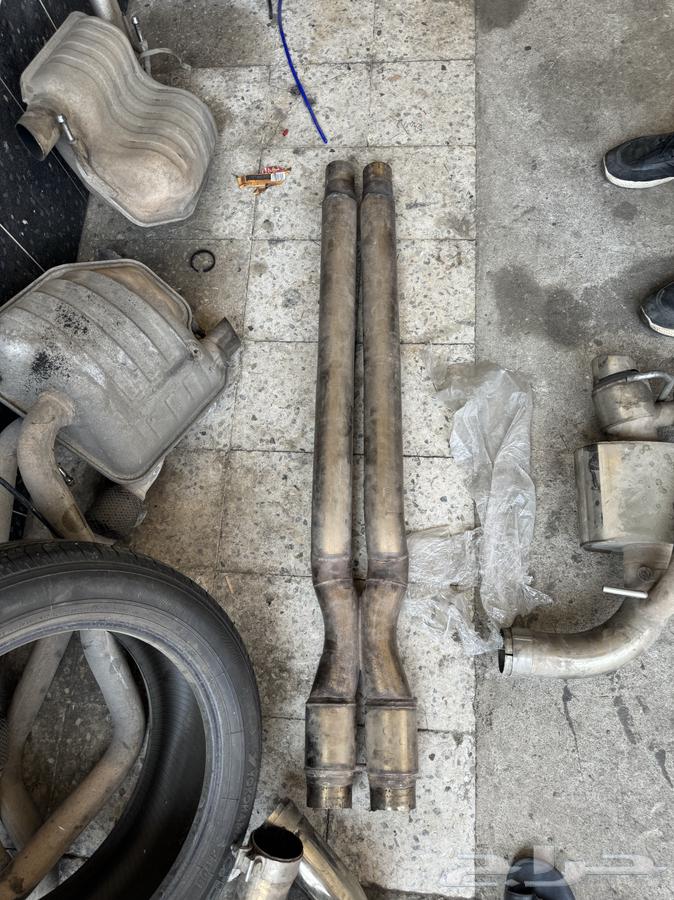 كت باك الكتروني بولت اصلي نظيييف تشارجر وكلايزلر64681691214083114