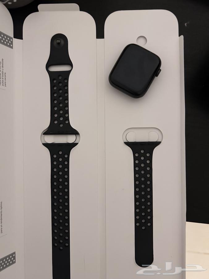 ساعه ابل nike se لون اسود 44mm64500839940226110